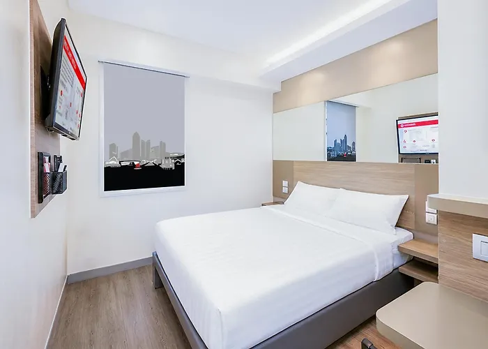 Hotel Red Planet Bay 3*