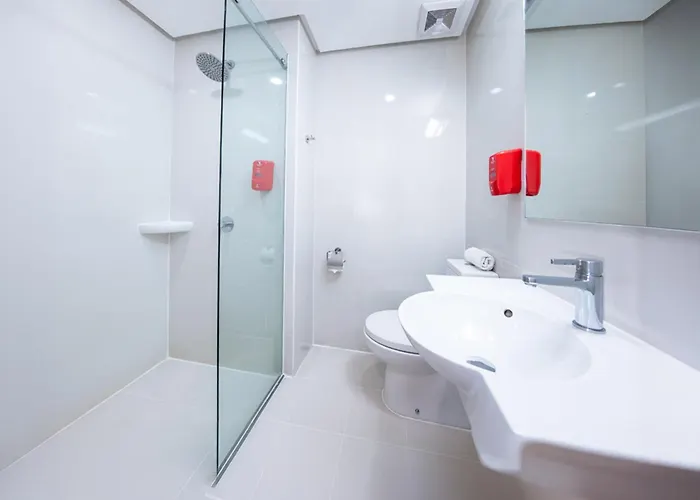 Hotel Red Planet Bay Manila